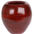 Vases en terracotta coloré rouge